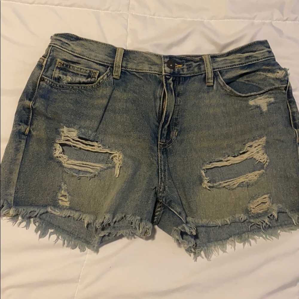 Sneakpeek Denim shorts